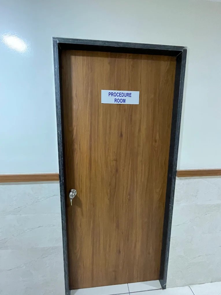 Procedure Room entrance door at Vijay Eye Hospital